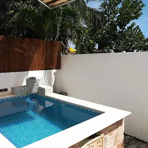 casita-aurora.quintano-roohotels.com/